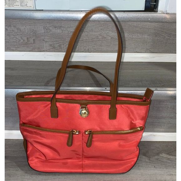 Michael Kors Purse - Picture 6 of 9